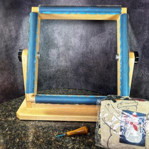 Rug Hooking Frame/Kit/Hook Bundle | 12”x12” Solid Maple Rug Hooking Frame Crafted by Tradgard, LLC | Snowman Kit | Primitive Hook