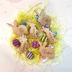 Etiquetas de nome personalizadas para Páscoa, 2 opções para presentes personalizados, decoração de primavera e ideias para etiquetas de cesta de Páscoa, ideia de presente