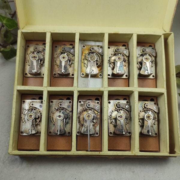 Vintage clock platform escapement - 9 jewels, 22x35mm - set of 10 pieces in original box- carriage/mantel clock parts