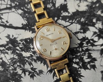 Vintage Roventa Incabloc 17 Jewels Swiss Made Ladies Watch Cal