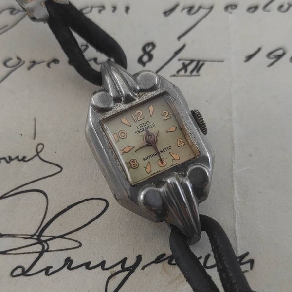 Vintage 1930s Lado 15 Jewels Anti-magnetic Swiss made Art deco ladies watch