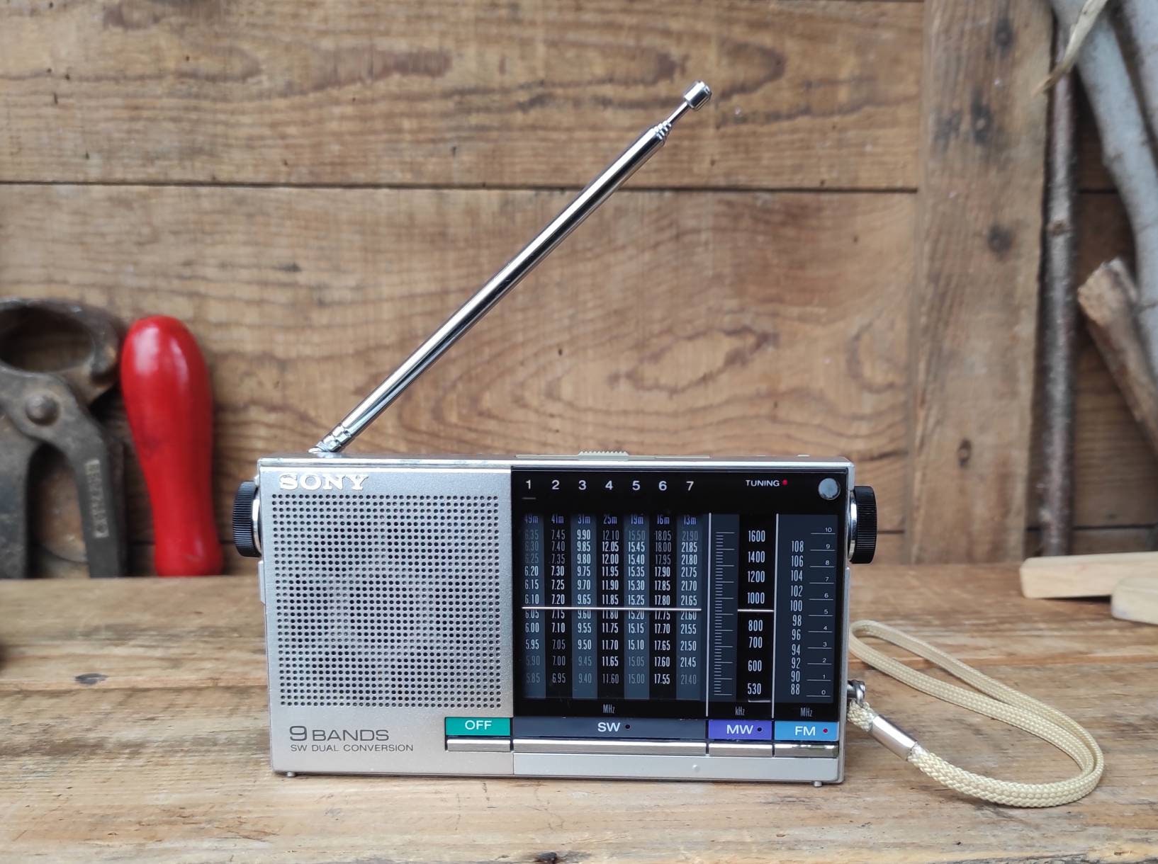 SONY「ICF-4900」9バンド・トランジスタラジオ Vintage Sony ICF-4900 9 Band Radio Receiver Made in Japan - Etsy India