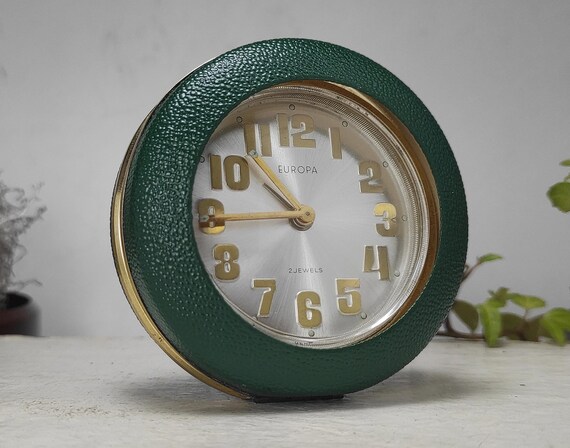 Vintage Europa 2 Jewels Round Travel Alarm Clock Made in Germany 
