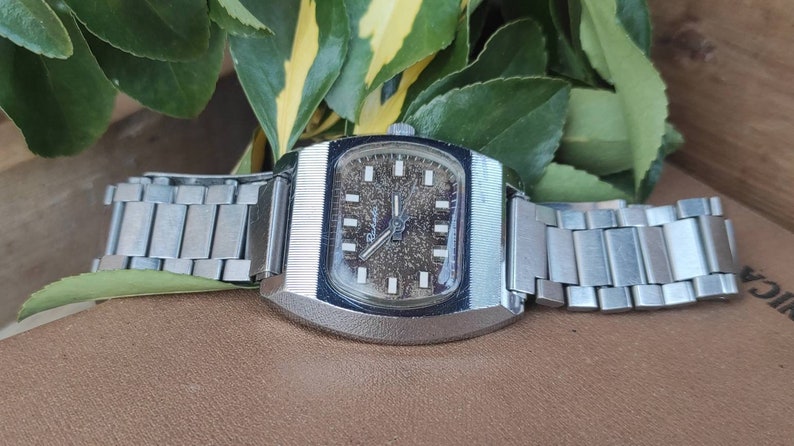 Vintage Raketa TV style aged dial men's wristwatch made in USSR image 6