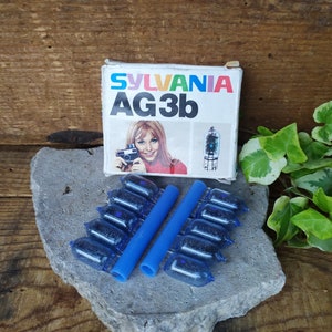 Jolie boite de 5 EDISWAN AG.3B Ampoules flash PHOTOFLASH Blue BULBS Great Britan