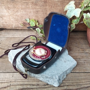 Esposimetro vintage Leningrado 2 in custodia in pelle realizzato in URSS