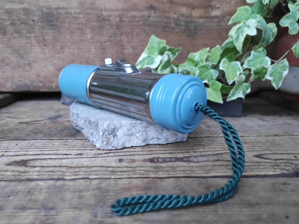 1 X STÜCK original Taschenlampe DDR Kleinleuchte vintage Narva Artas