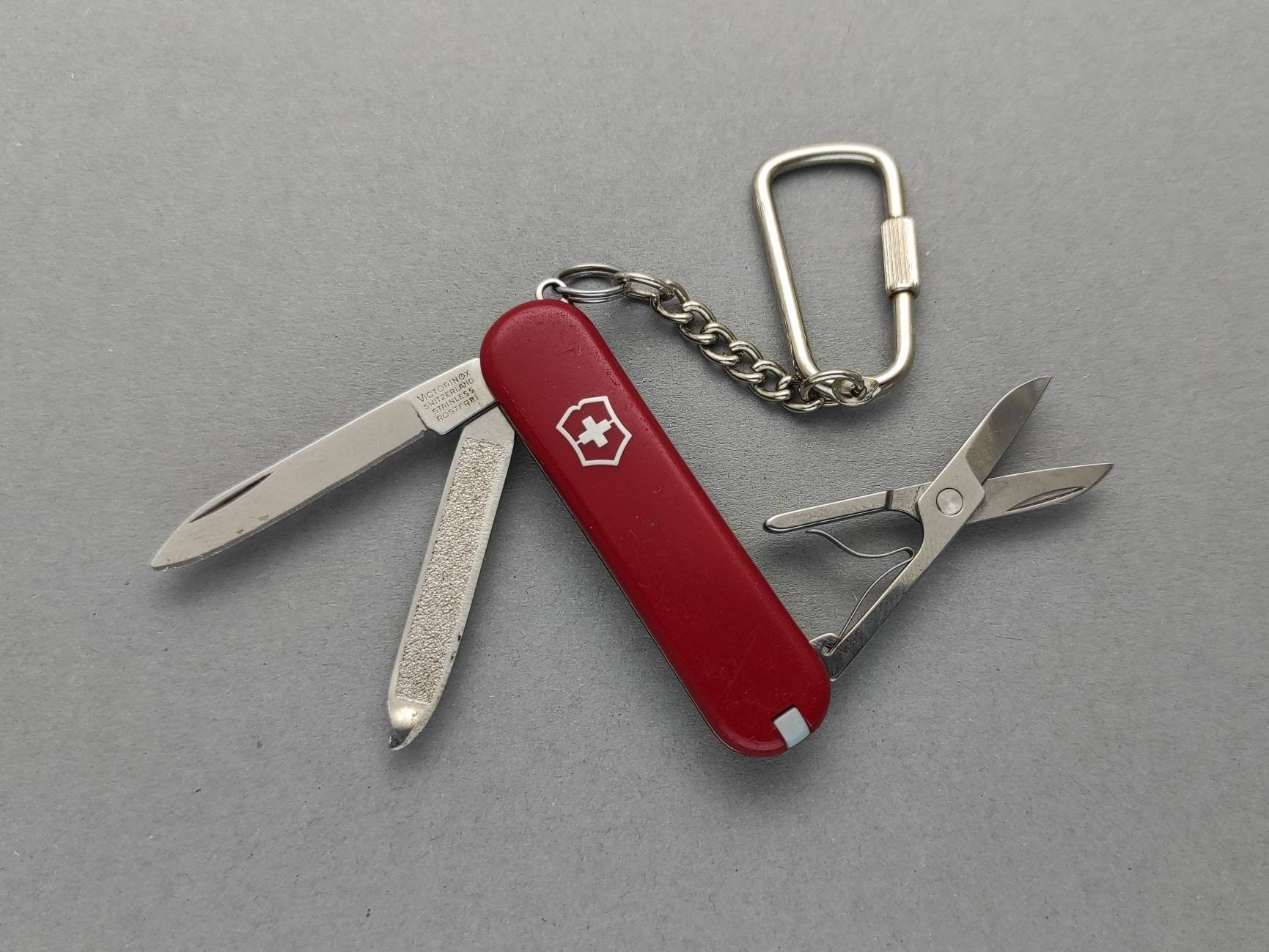 Victorinox Tinker Swiss Army Knife and Keychain Knife Sharpener Set  Unboxing and Review 