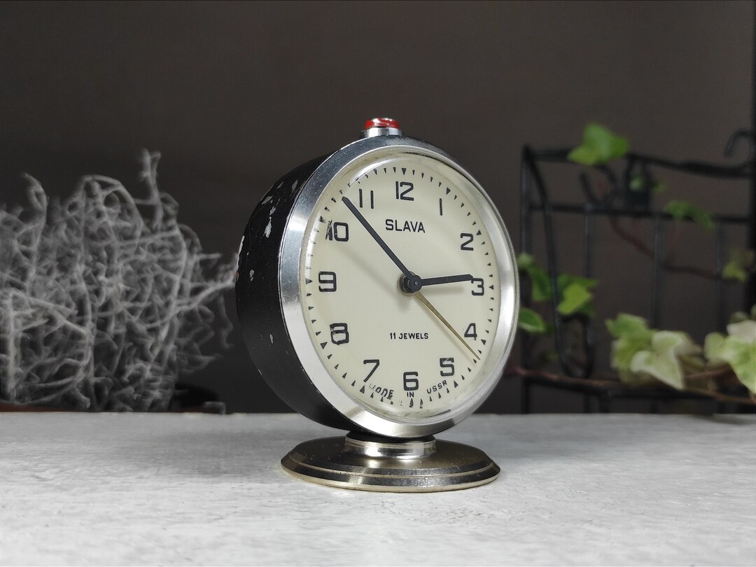 Vintage Slava 11 Jewels Mechanical Alarm Clock Made in USSR - Etsy