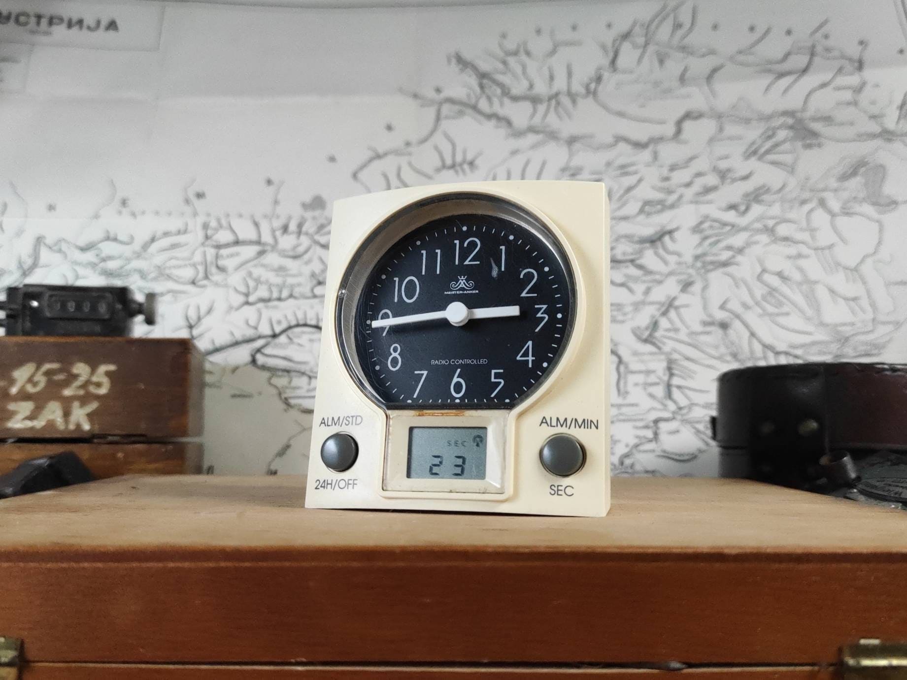 Sveglia radiocontrollata shop non si aggiorna