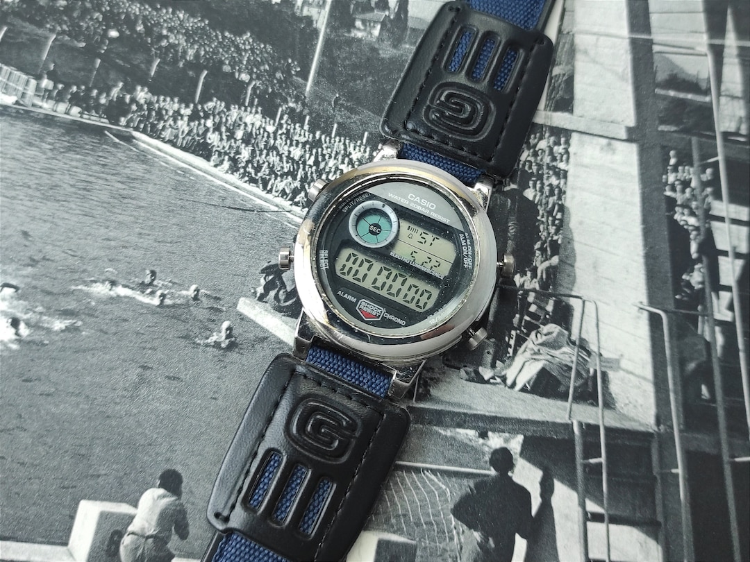 ジャンク CASIO DW-2000 デジタル A3572 Casio Multi Alarm Dw-2000 japan used rare Operation