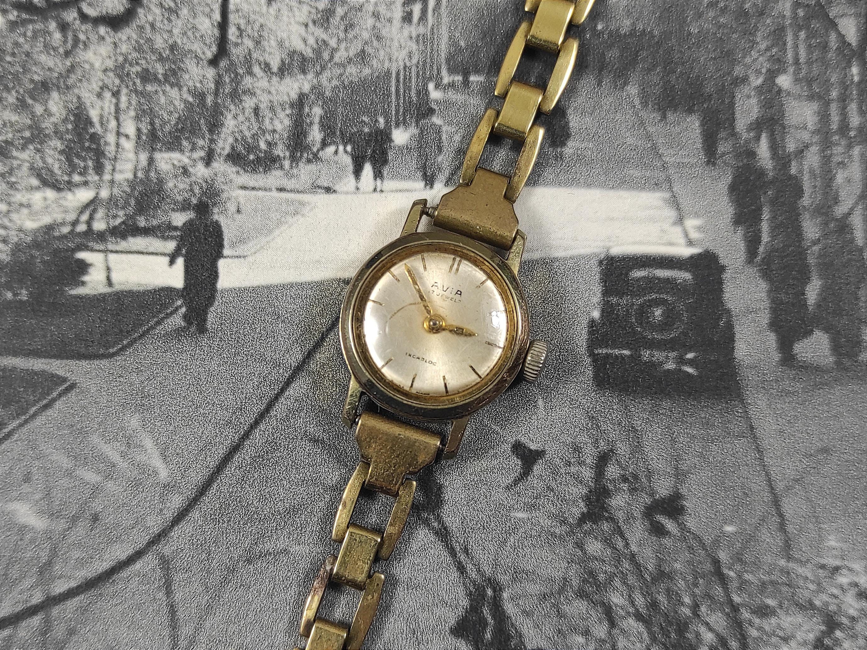 Swiss made 17Jewels Incabloc ヴィンテージ 17 Jewel Swiss Watch - Etsy