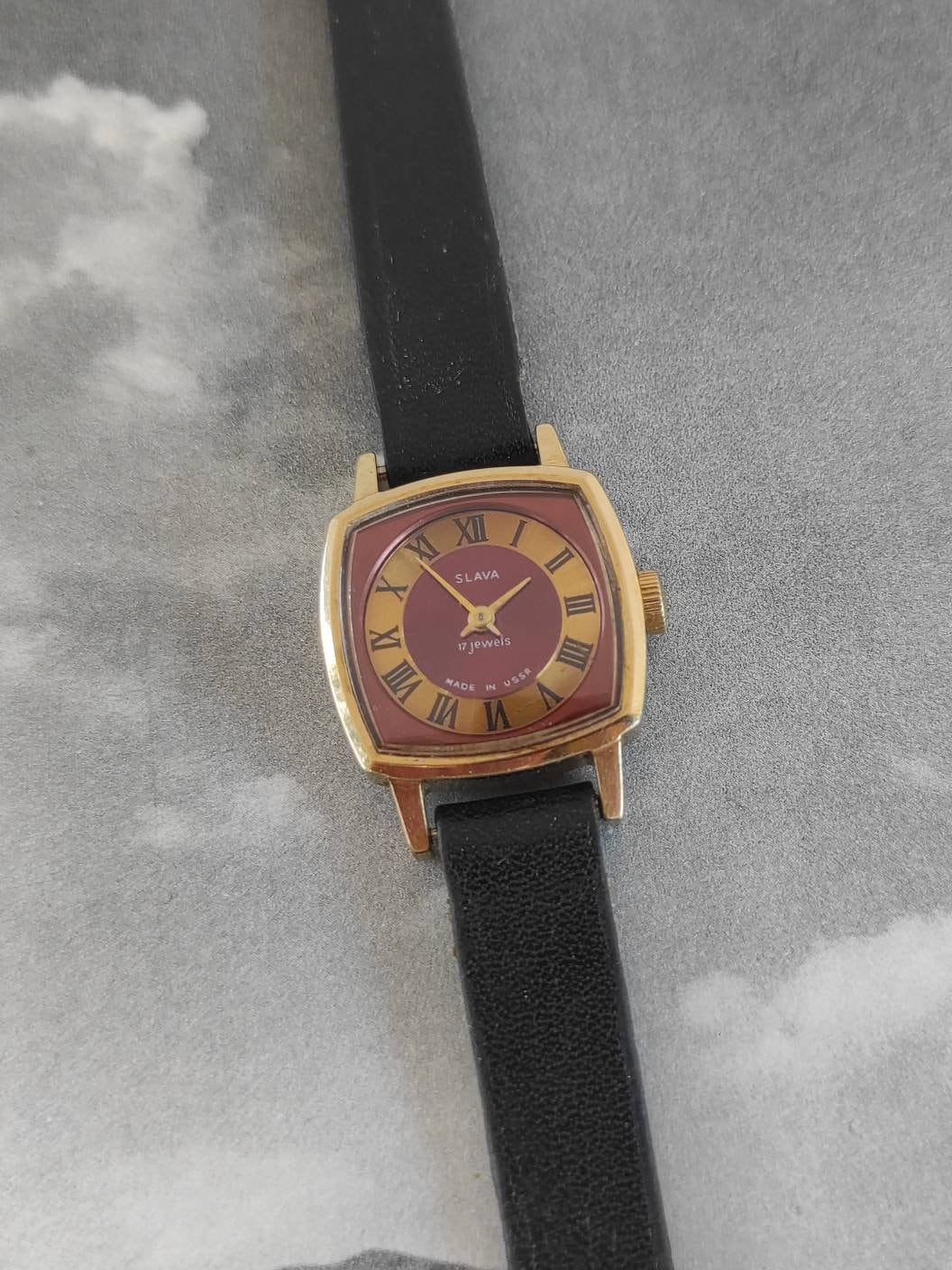 Vintage Slava 17 Jewels Ladies Watch Made in USSR - Etsy