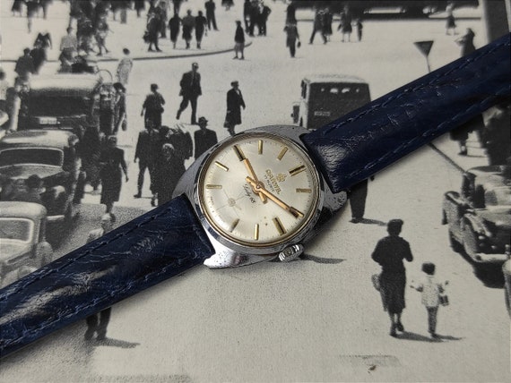 Vintage Darwil Lady 68 Swiss made women's watch -… - image 1