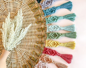 Llavero de borla Macrame / Llaveros Boho / Accesorios Macrame / Encanto de bolso / Regalo de dama de honor / Favor de boda