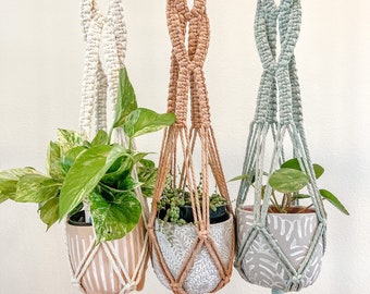 Macrame Plant Hanger / Twist Plant Hanger / Hanging Planter / Indoor Plant Hanger