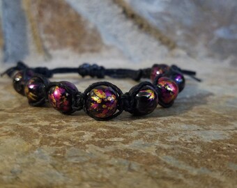 Hemp bracelet with glass beads