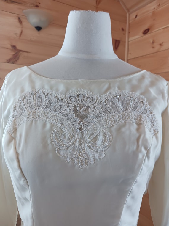 Vintage bridal gown.  Vintage wedding gown. - image 3