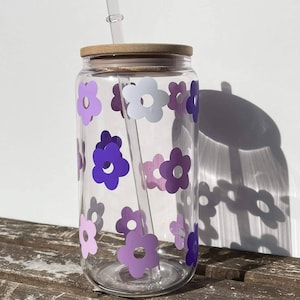 Daisy Flower Can Glass with straw/16oz  - Glass Can Coffee - Coffee Glass - Gift - Birthday Gift - Personalised - Handmade