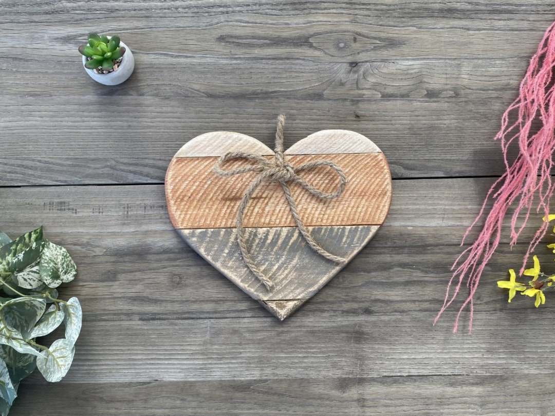 Rustic Wooden Heart Wall Art, Reclaimed Wood Rustic Heart, Rustic Heart Shaped Decor, Mother's