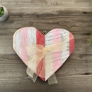 Rustic Wood Heart, Rustic Decor, Reclaimed Wood Heart, Mother&#39;s Day Gift Heart, Rustic Heart Decor, Farm House Heart