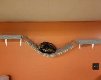 Medium cat loft