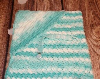 crochet hooded baby blanket with pacifier clip/handmade crochet baby blanket/baby shower gift/crochet hooded baby swaddle/crochet baby wrap