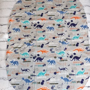 Travel baby changing mat/baby changing pad/quilted/XL 19 x 27 inches long/diaper clutch/baby shower gift/waterproof/wipeable/extra-large image 5