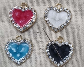 Enamel Heart Needle Minder: la tata degli aghi magnetici