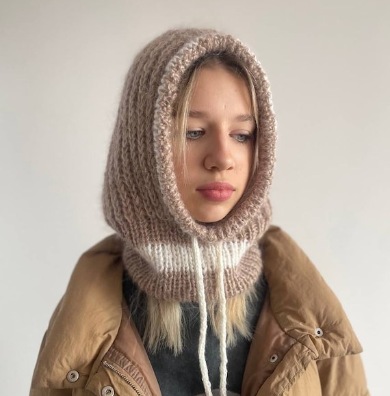 NWT Dawn x Dare Women\'s Grey Kid Mohair Knitted Hood &Daughter: Gray Hand-Knit Hood | SSENSE main image 4