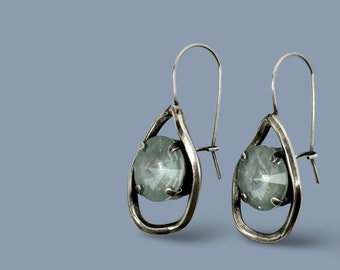 Green | Round rivoli crystal rhinestone ear wire drop earrings | Sage green bohemian earrings for women | Fall fashion ideas | Boho bride