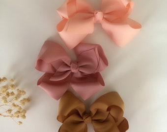 Hair bow/ hair baby bow/bow for girls