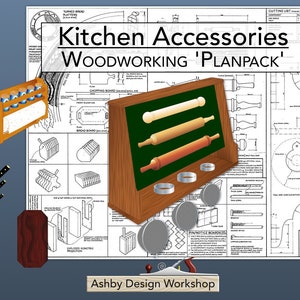 Può includere: Un planpack di falegnameria per accessori da cucina. Il planpack include progetti per un porta mattarello, un portacoltelli e uno scaffale per le spezie. I progetti sono di Ashby Design Workshop e hanno un livello di abilità di 5 stelle. Il numero di disegno è ADW119.