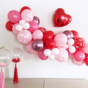 DIY Red & Pink &quot;I Love You&quot; Balloon Garland Kit, Valentine&#39;s Day/ Galentine&#39;s Day Balloon Decoration, Wedding/ Engagement Balloon Arch