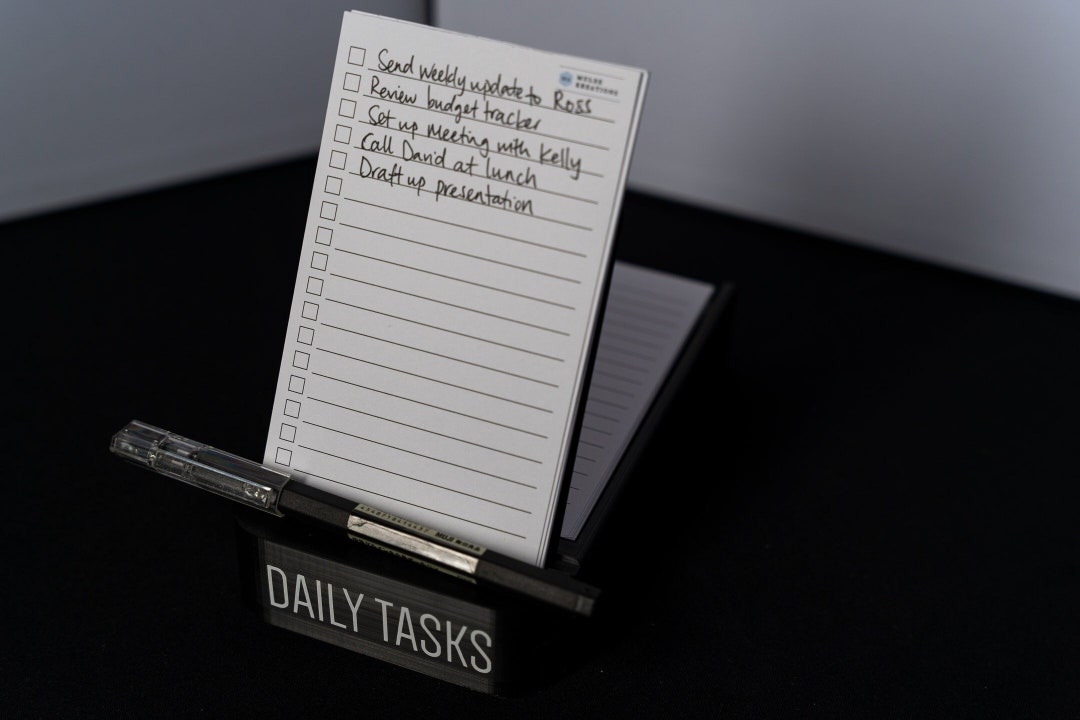 3D Printed to Do List Holder, Productivity Tool, Minimalist Desk
