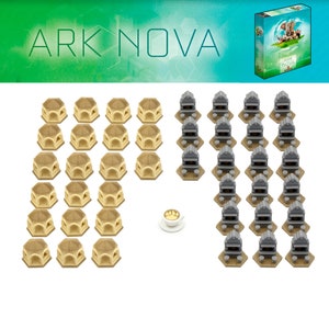 Può includere: Un set di 36 pezzi da gioco per il gioco da tavolo Ark Nova. I pezzi sono in plastica e sono disponibili in due colori: beige e grigio. I pezzi beige hanno la forma di piccoli edifici con tetti a cupola, mentre i pezzi grigi hanno la forma di piccoli edifici rettangolari con tetti piatti. I pezzi da gioco sono disposti in due file su uno sfondo bianco. La scatola del gioco è visibile nell'angolo in alto a destra dell'immagine.