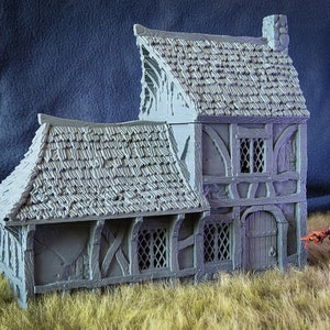 Wargaming Terrain Medium House Various Scales Historical Fantasy Wargaming (US tariffs are pre-paid by us)