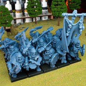 Orc Warriors with Hand Weapons and Command 10 models Highland Miniatures Various Scales