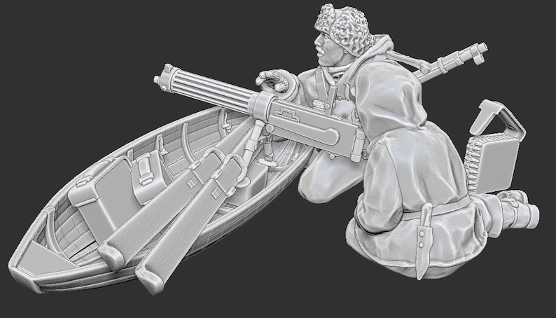 K&ouml;nnte beinhalten: Ein wei&szlig;es Plastikmodell eines Soldaten in Winteruniform, der ein Maschinengewehr h&auml;lt und in einem kleinen Boot sitzt. Das Boot ist mit Vorr&auml;ten gef&uuml;llt, darunter Ruder und eine Munitionskiste.