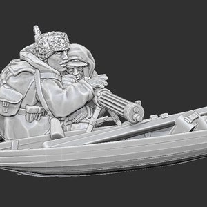 K&ouml;nnte beinhalten: Ein graues 3D-gedrucktes Modell von zwei Soldaten in einem Boot mit einem Maschinengewehr. Die Soldaten tragen Winterkleidung und halten das Maschinengewehr. Das Boot ist auf Skiern.