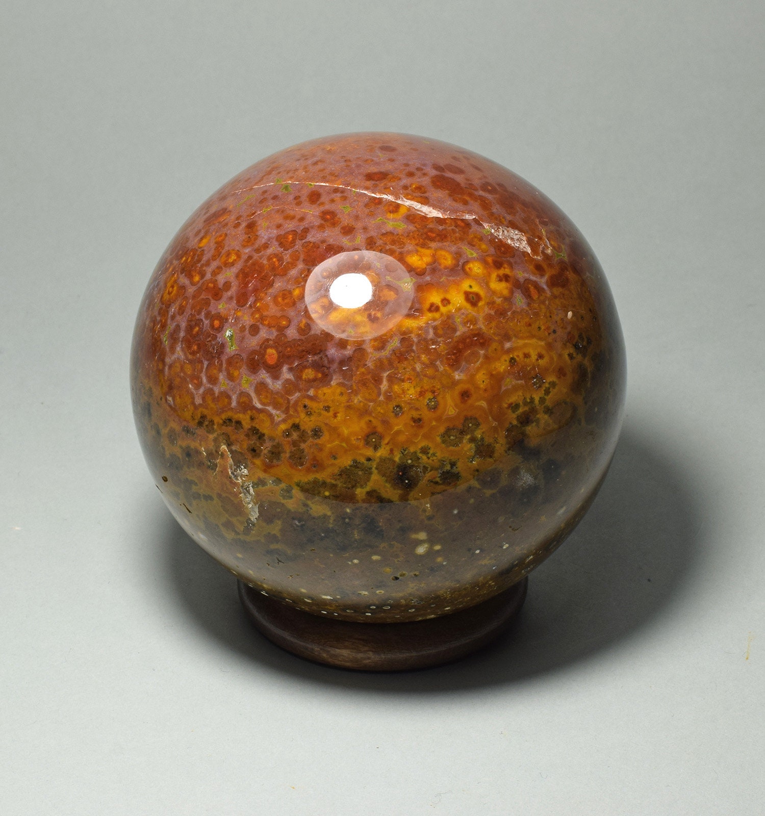 Magnifique Sphère Multicolore de Jaspe L'océan 9 cm