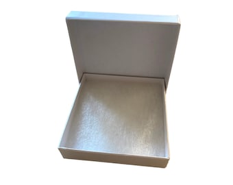 Pack of 9 Small Gift boxs - White gift or jewellery box