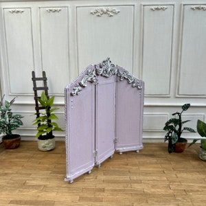 Miniature Screen in Lilac with Silver Ornaments, Mini Room Divider with Double-Sided Design, Handmade Dollhouse Accessory in 1:12 Scale