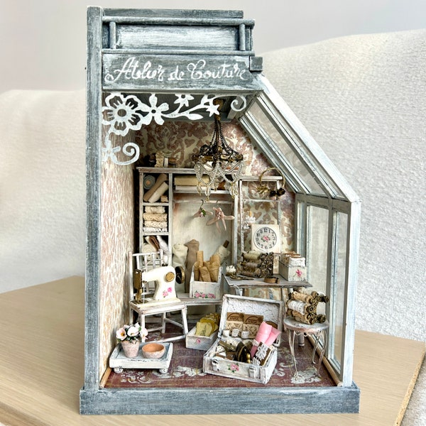 Miniature Couture Shop with Lights, Tailor's Workshop Room Box, Unique Handcrafted Book Nook, Ideal as Housewarming Gift in 1:12 Scale