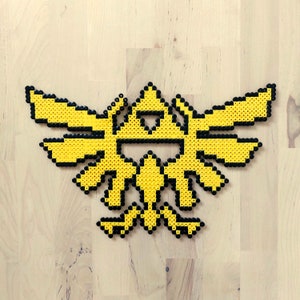 Triforce Legend of Zelda Pixel art perler - wall decor