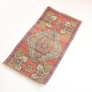 2x3 Red Door Mat Rug,Handmade,Vintage,Neutral Wool Rug,Turkish Door Mat,Home Decor,Bohemian Decor,Oriental,Oushak,Authentic,1.6 x 3.0 Ft Rug