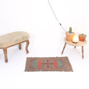 Red Door Mat 2x3 Ft,Handmade,Vintage,Neutral Wool Rug,Turkish Kilim Rug,Home Decor,Bohemian Decor,Oriental,Oushak,Traditional,1.6x3.2 Ft Rug
