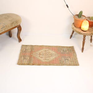 2x3 Red Door Mat,Handmade,Vintage,Neutral Wool Rug,Turkish Door Mat,Home Decor,Bohemian Decor,Oriental,Oushak,Traditional,1.7 x 3.0 Ft Rug