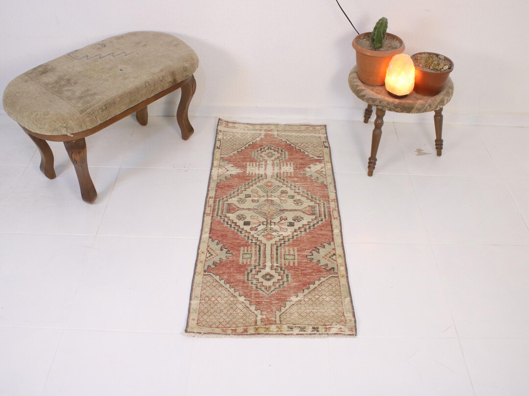 2x4 Red Accent Rug, Handmade, Vintage Turkish Rug, Wool, Kitchen Decor ...