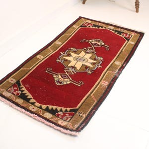 2x3 Red Door Mat Rug,Handmade,Vintage,Neutral Wool Rug,Turkish Door Mat,Home Decor,Bohemian Decor,Oriental,Oushak,Authentic,1.6 x 3.2 Ft Rug